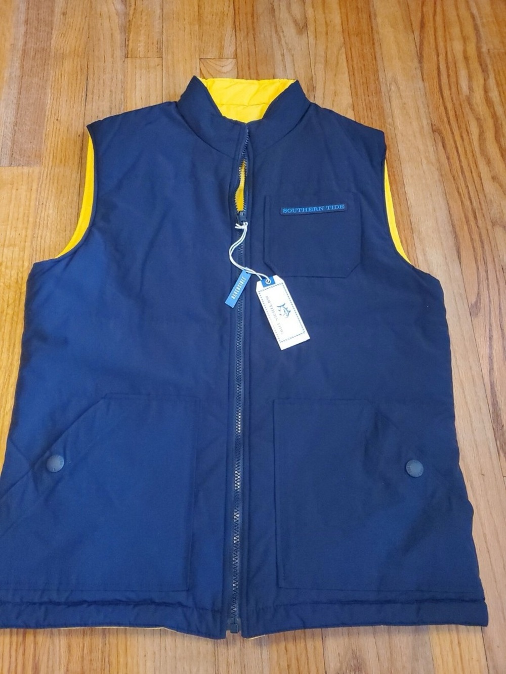NWT Southern Tide Reversible Navy and Yellow Puffer Vest